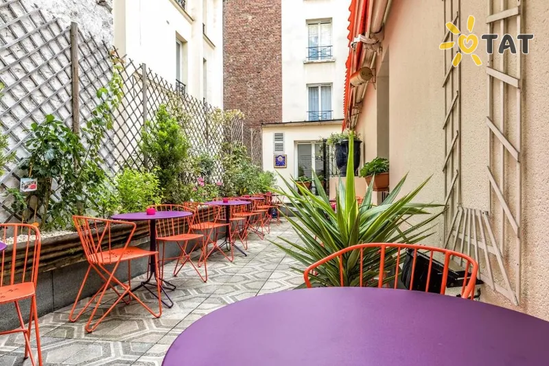 Фото отеля Villa Alessandra 4* Parīze Francija ārpuse un baseini