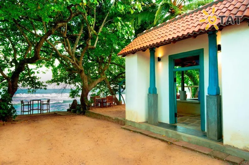 Фото отеля Ocean Gateway Dickwella 4* Dikvela Šrilanka ārpuse un baseini