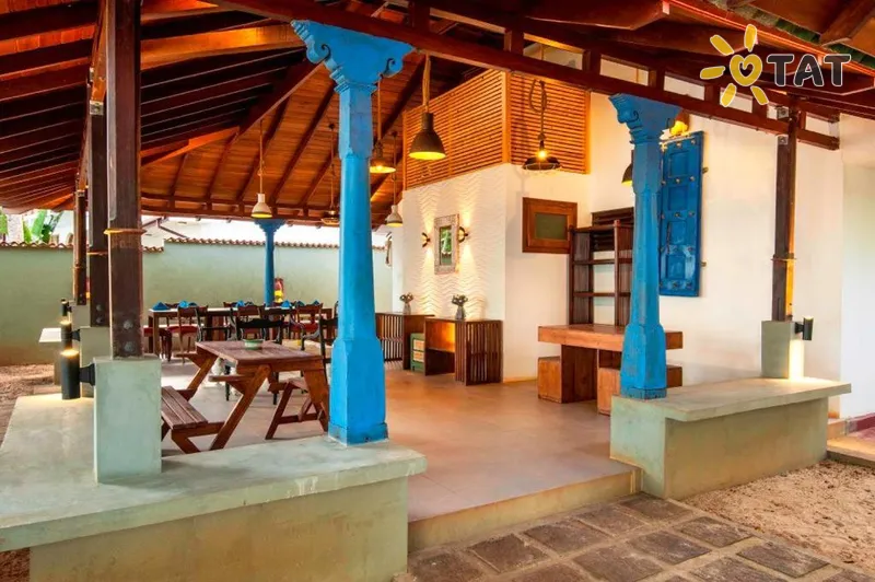 Фото отеля Ocean Gateway Dickwella 4* Dikvela Šrilanka bāri un restorāni