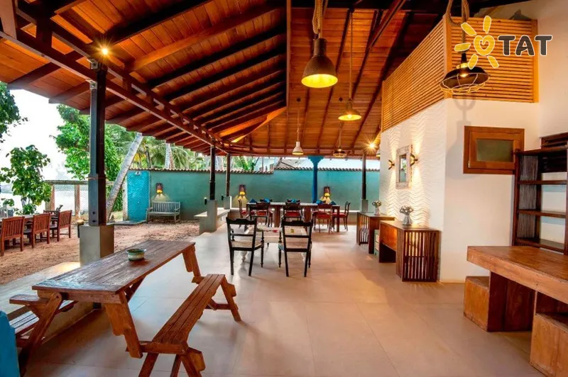 Фото отеля Ocean Gateway Dickwella 4* Dikvela Šrilanka bāri un restorāni