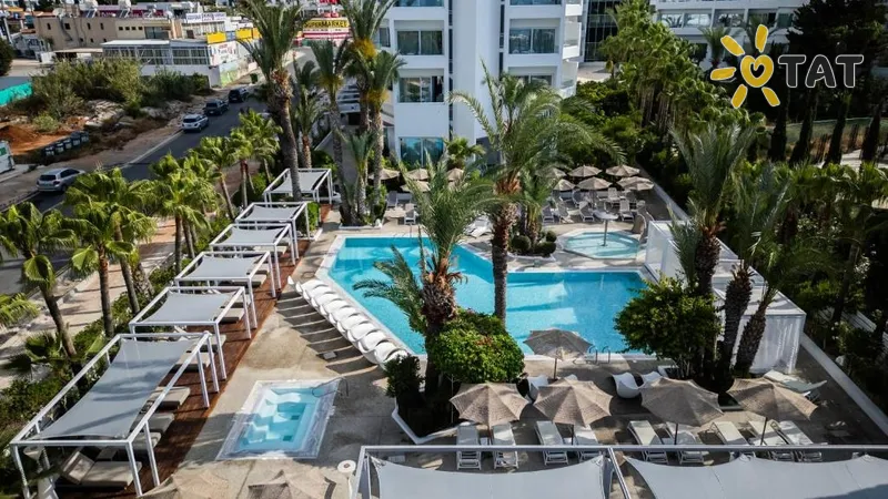 Фото отеля Margadina Lounge Hotel 4* Ayia Napa Kipras išorė ir baseinai