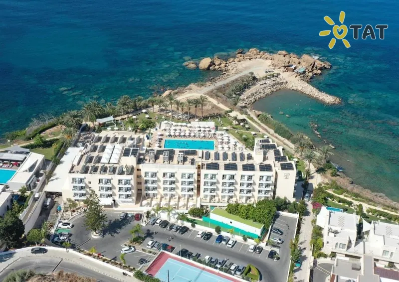 Фото отеля Queens Bay Hotel 3* Patoss Kipra ārpuse un baseini