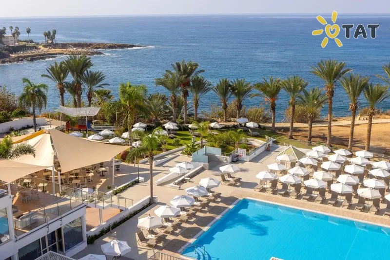 Фото отеля Queens Bay Hotel 3* Patoss Kipra ārpuse un baseini