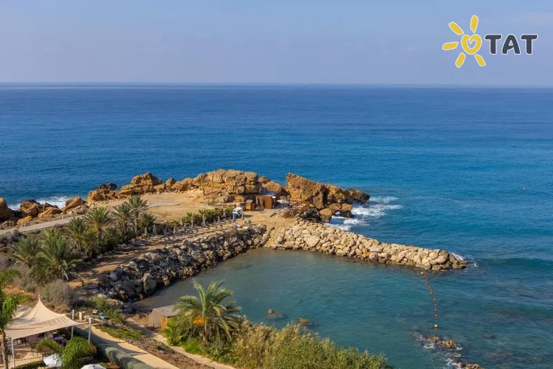 Фото отеля Queens Bay Hotel 3* Patoss Kipra ārpuse un baseini