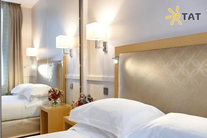 Фото отеля Floride Etoile Hotel 3* Parīze Francija cipariem