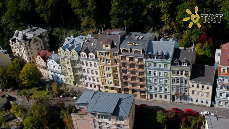 Фото отеля Morava 3* Карлові Вари Чехія екстер'єр та басейни