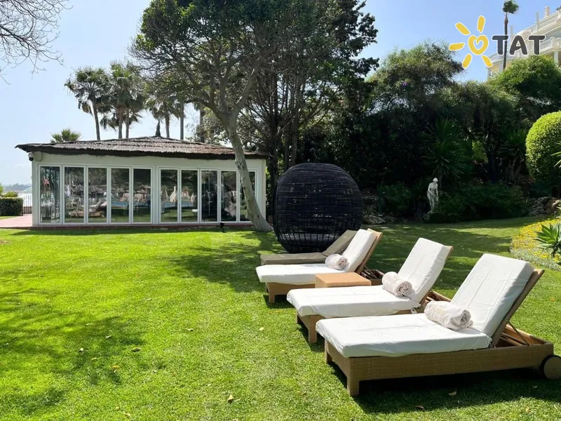 Фото отеля Healthouse Las Dunas Health & Beach Spa 5* Коста Дель Соль Іспанія екстер'єр та басейни
