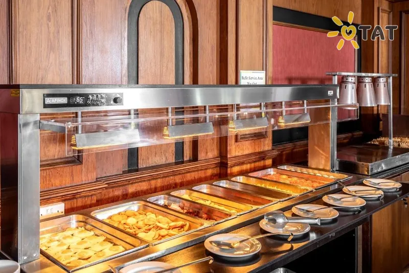 Фото отеля Kapetanios Limassol Hotel 3* Лимассол Кипр бары и рестораны