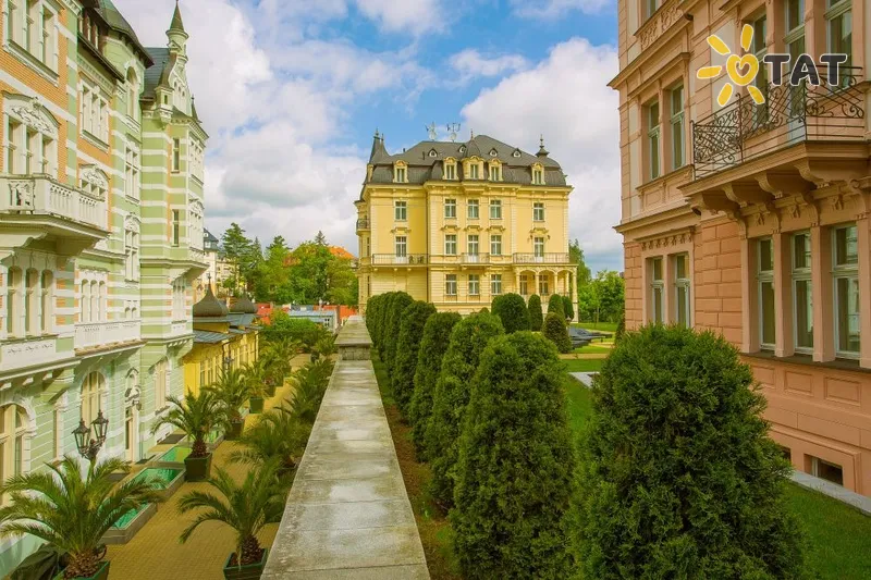 Фото отеля Savoy Westend 5* Карловы Вары Чехия экстерьер и бассейны