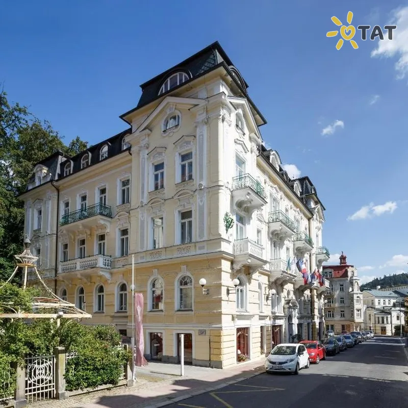 Фото отеля Westend Hotel 4* Маріанське-Лазне Чехія екстер'єр та басейни