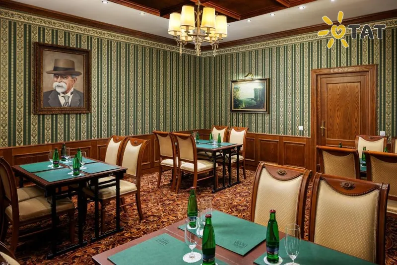Фото отеля Carlsbad Plaza Medical Spa & Wellness Hotel 5* Karlovi Vari Čehu bāri un restorāni