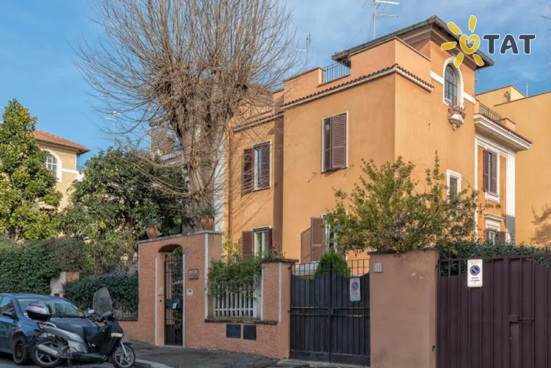 Фото отеля A Vinicius Et Mita 2* Roma Italija išorė ir baseinai