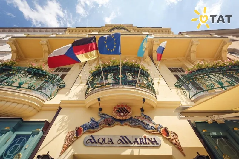 Фото отеля Aqua Marina Boutique Spa Hotel 4* Karlovi Vari Čehu ārpuse un baseini