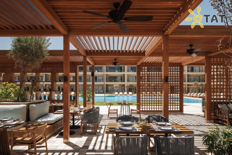 Фото отеля Jaz Sakhra 5* Мерса-Матрух Египет бары и рестораны