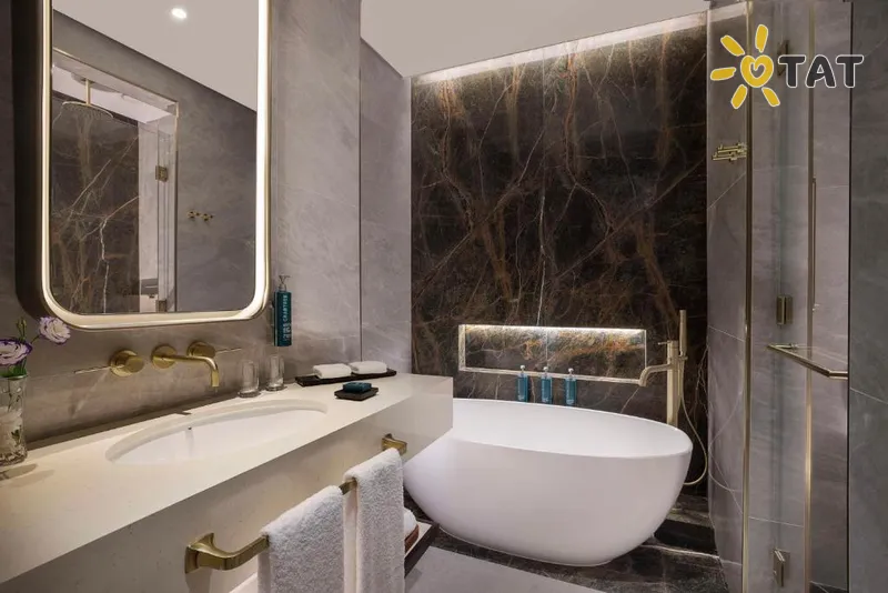 Фото отеля Embassy Suites By Hilton Dubai Business Bay 5* Dubaija AAE cipariem