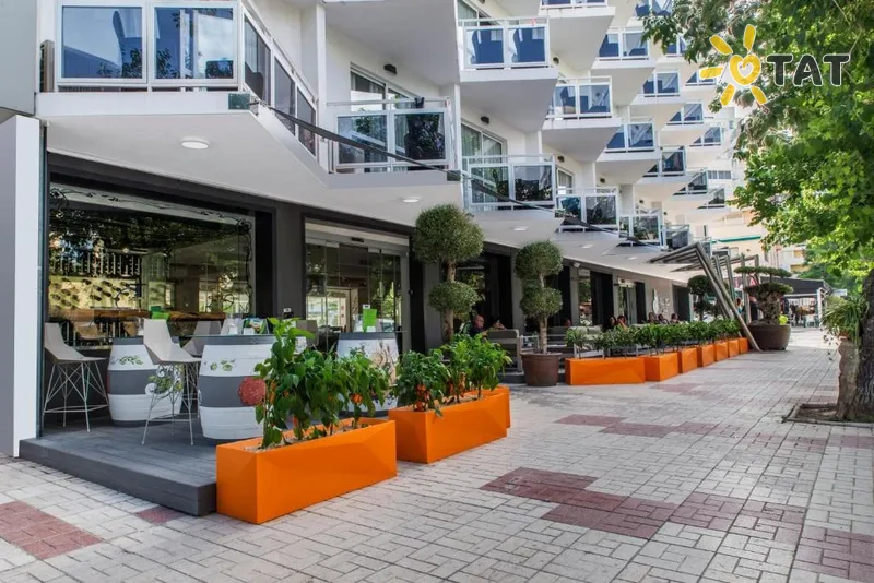 Фото отеля Essence Hotel Boutique 4* Коста Дель Соль Испания экстерьер и бассейны