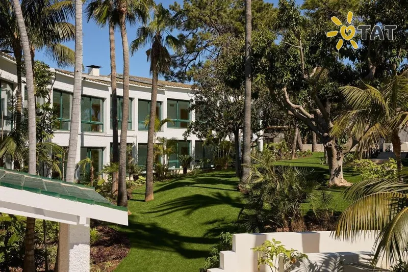 Фото отеля Los Monteros Hotel & Spa 5* Коста Дель Соль Испания экстерьер и бассейны