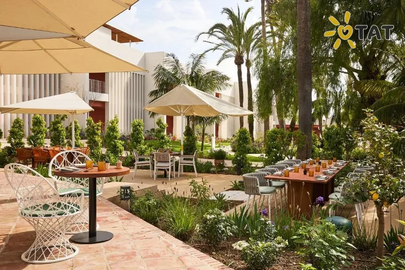 Фото отеля Los Monteros Hotel & Spa 5* Коста Дель Соль Испания бары и рестораны