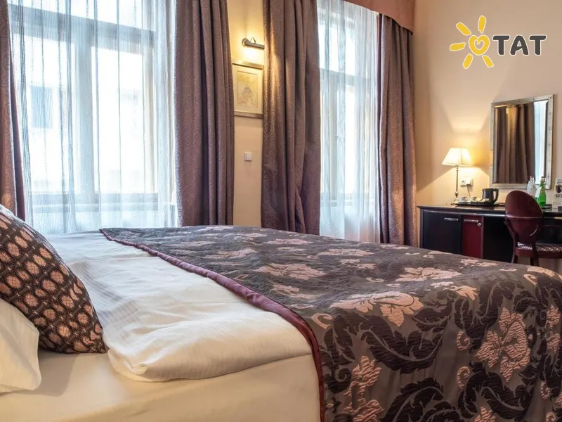 Фото отеля Embassy Prague 4* Prāga Čehu cipariem