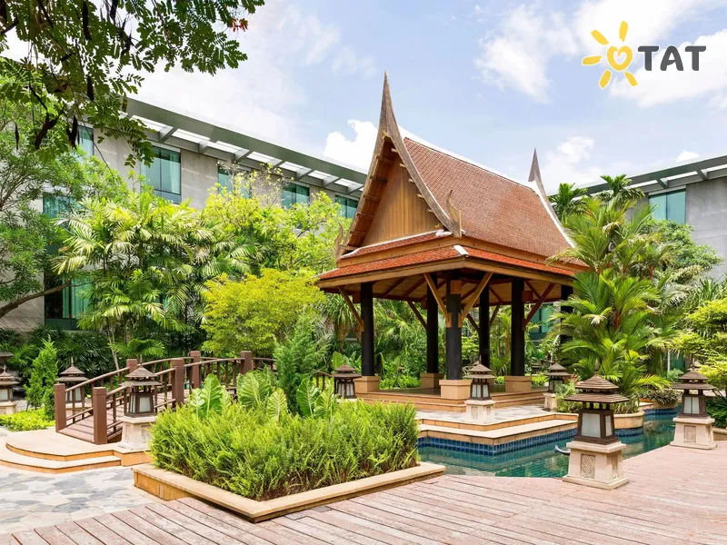 Фото отеля Hyatt Regency Bangkok Suvarnabhumi Airport 4* Бангкок Таиланд экстерьер и бассейны