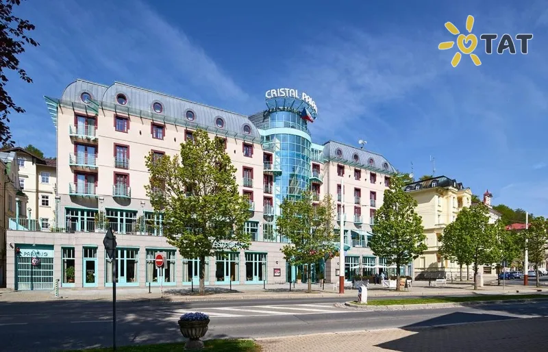 Фото отеля OREA Spa Hotel Cristal 4* Марианске-Лазне Чехия экстерьер и бассейны
