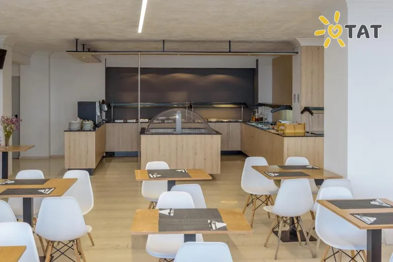 Фото отеля Azure Mare Hotel 3* Kreta – Heraklionas Graikija barai ir restoranai