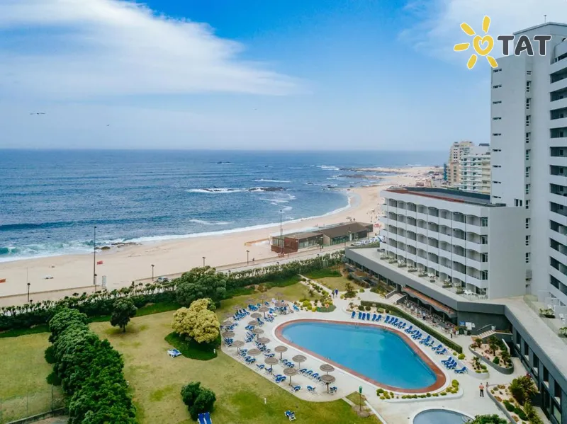 Фото отеля Axis Vermar Conference & Beach Hotel 4* Порту Португалия экстерьер и бассейны
