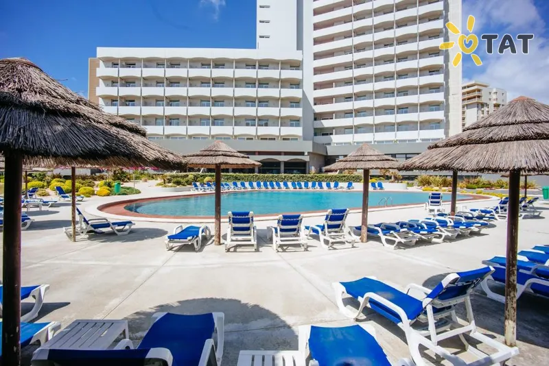 Фото отеля Axis Vermar Conference & Beach Hotel 4* Порту Португалия экстерьер и бассейны