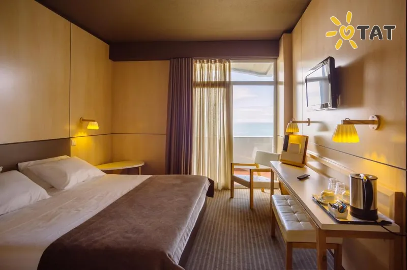 Фото отеля Axis Vermar Conference & Beach Hotel 4* Порту Португалия номера