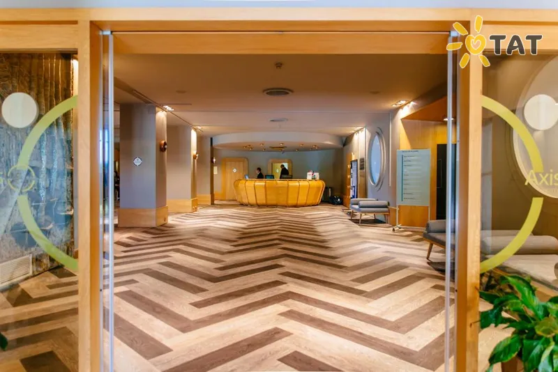 Фото отеля Axis Vermar Conference & Beach Hotel 4* Порту Португалия лобби и интерьер