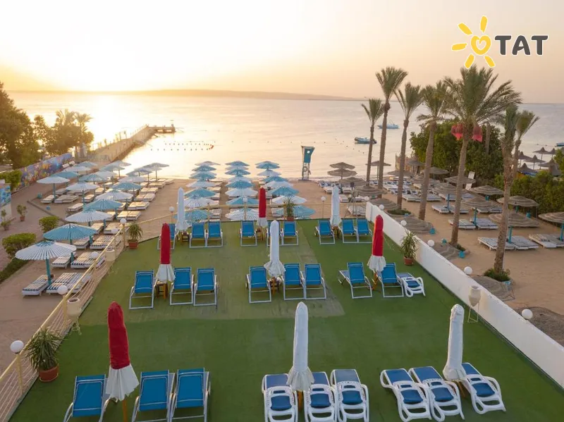 Фото отеля MinaMark Beach Resort 4* Хургада Египет пляж