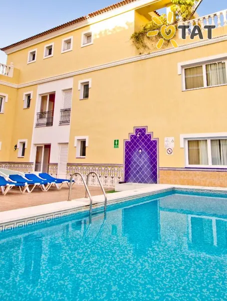 Фото отеля RF Bambi Apartamentos 2* о. Тенерифе (Канары) Испания экстерьер и бассейны