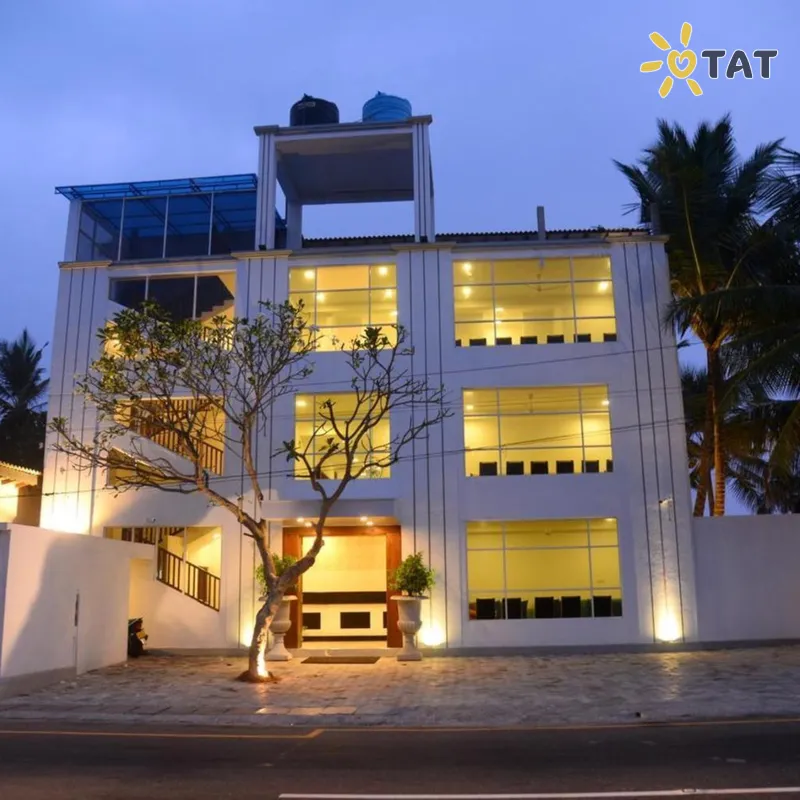 Фото отеля The Beach Talpe 4* Унаватуна Шри-Ланка экстерьер и бассейны