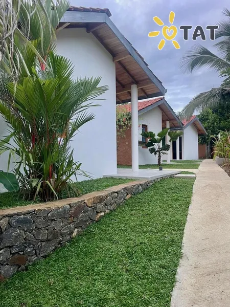 Фото отеля The Key - Chalets Hotel 2* Tangalle Šrilanka ārpuse un baseini