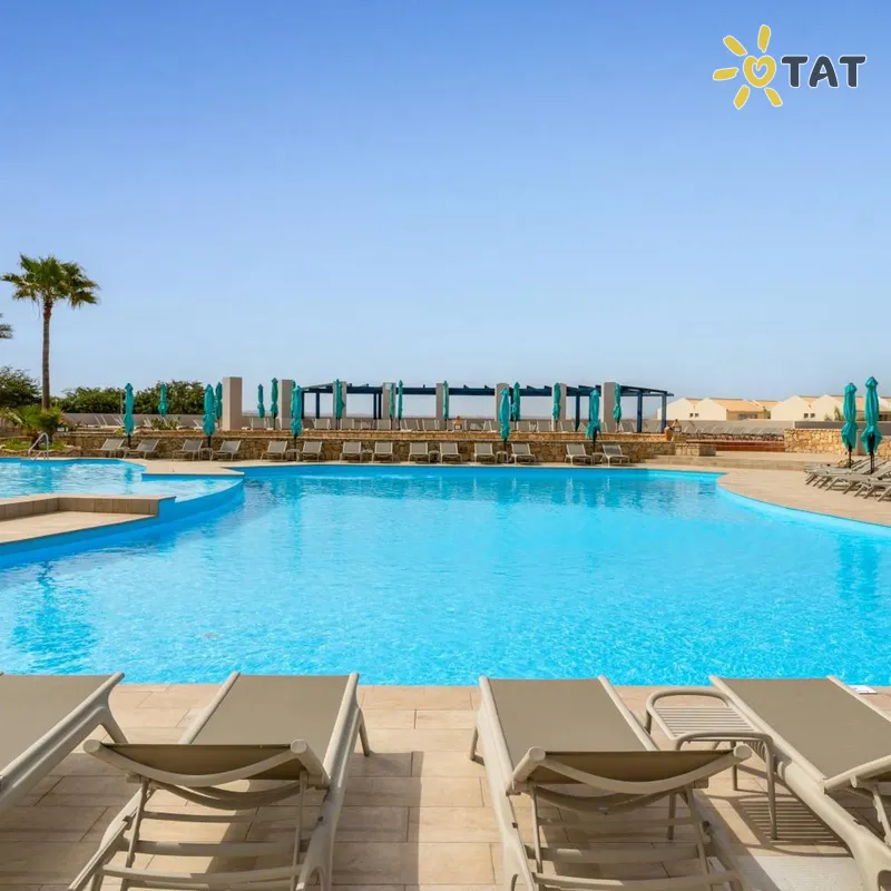 Фото отеля Barcelо Marine Boa Vista - Adults Only 5* о. Боавишта Кабо-Верде экстерьер и бассейны