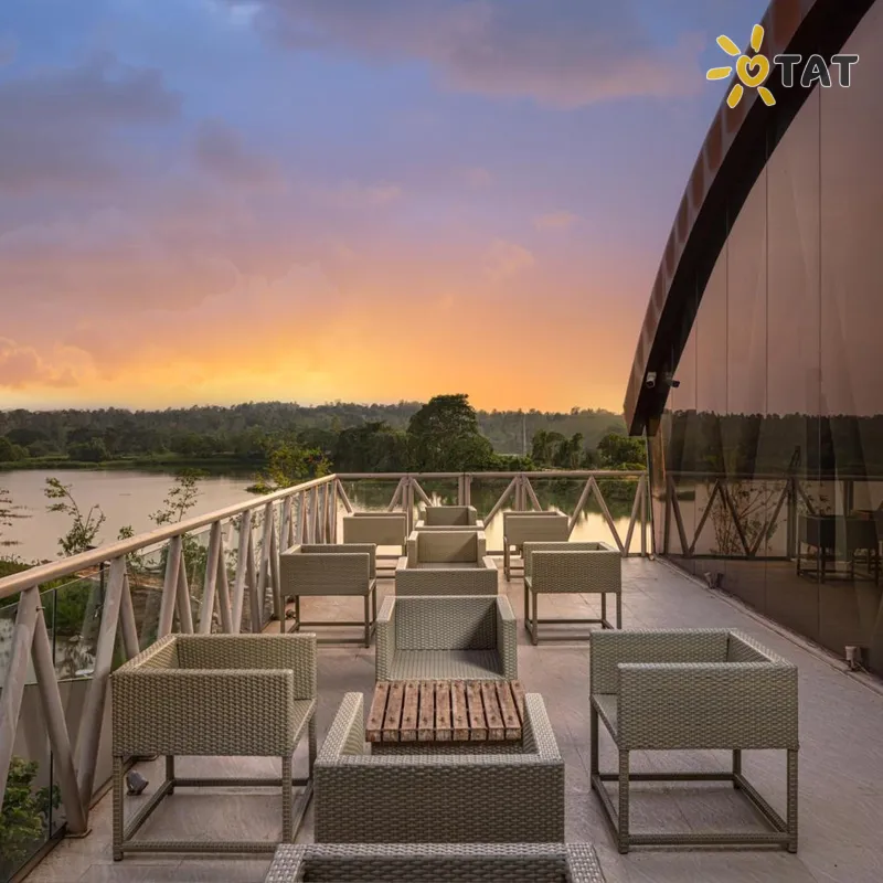 Фото отеля Bolagala Agro Floating Resort 5* Негомбо Шри-Ланка экстерьер и бассейны