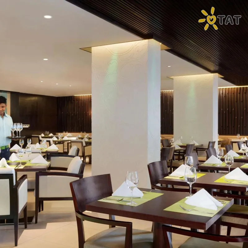 Фото отеля Jen Maldives Male by Shangri-La 4* Мале Мальдивы бары и рестораны