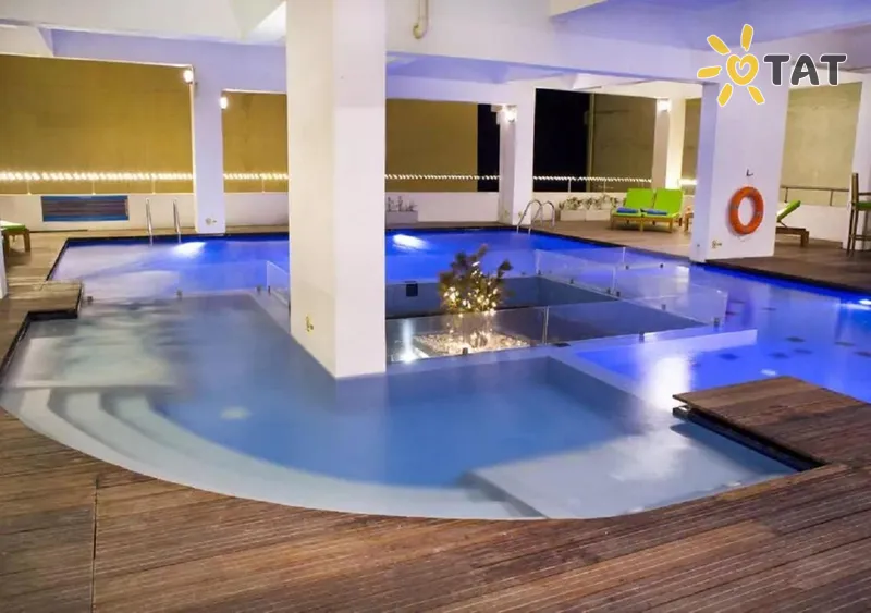 Фото отеля Ocean Edge Suites & Hotel Colombo 4* Kolombas Šri Lanka spa