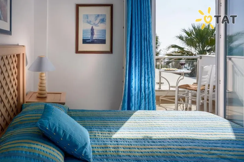 Фото отеля Alesahne Beach Hotel 4* о. Санторини Греция номера