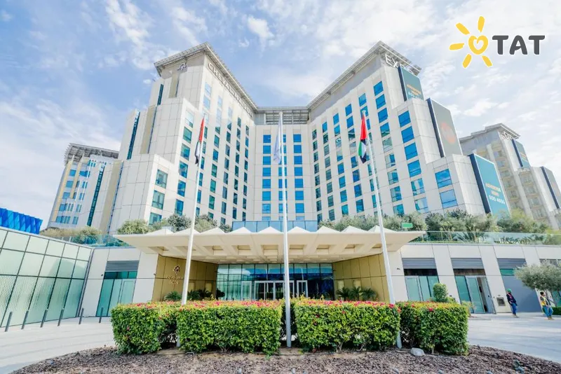 Фото отеля Cheval Maison 5* Dubajus JAE išorė ir baseinai