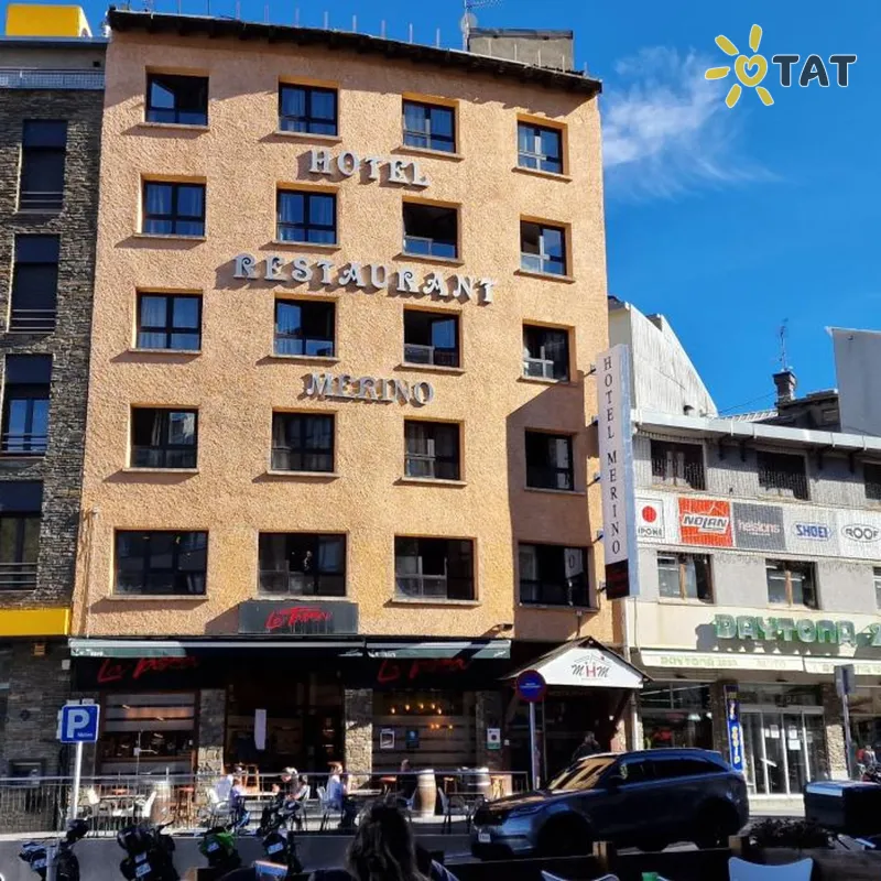 Фото отеля Merino Hotel 2* Па де ля Каса Андорра экстерьер и бассейны