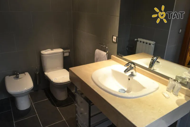 Фото отеля Pierre & Vacances Andorra Sunari Peretol 3* Canillo Andora numeriai