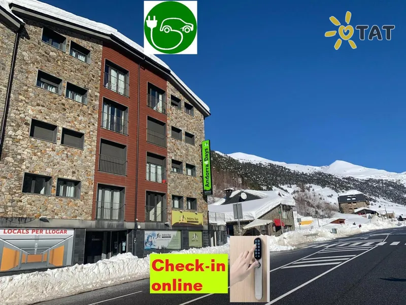 Фото отеля Andorra4days Soldeu El Tarter 3* Канильо Андорра экстерьер и бассейны