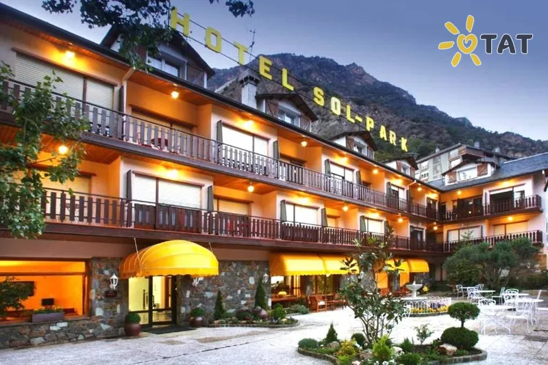 Фото отеля Sol Park Hotel 3* Андорра Ла Велья Андорра экстерьер и бассейны