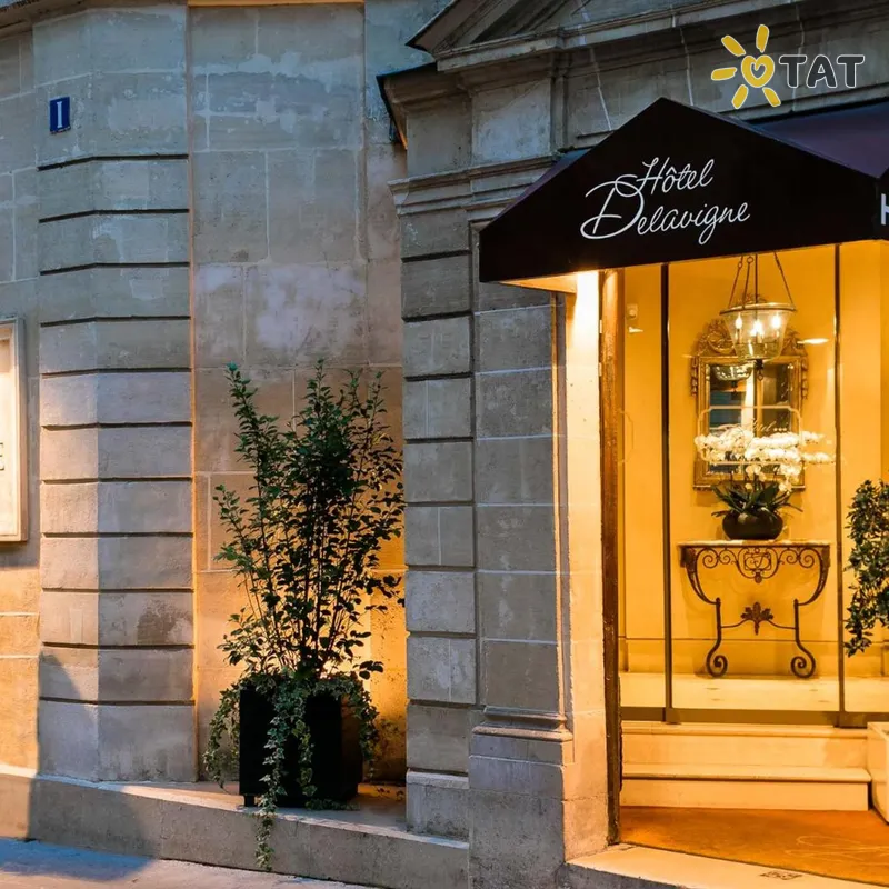 Фото отеля Delavigne 3* Paryžius Prancūzija išorė ir baseinai