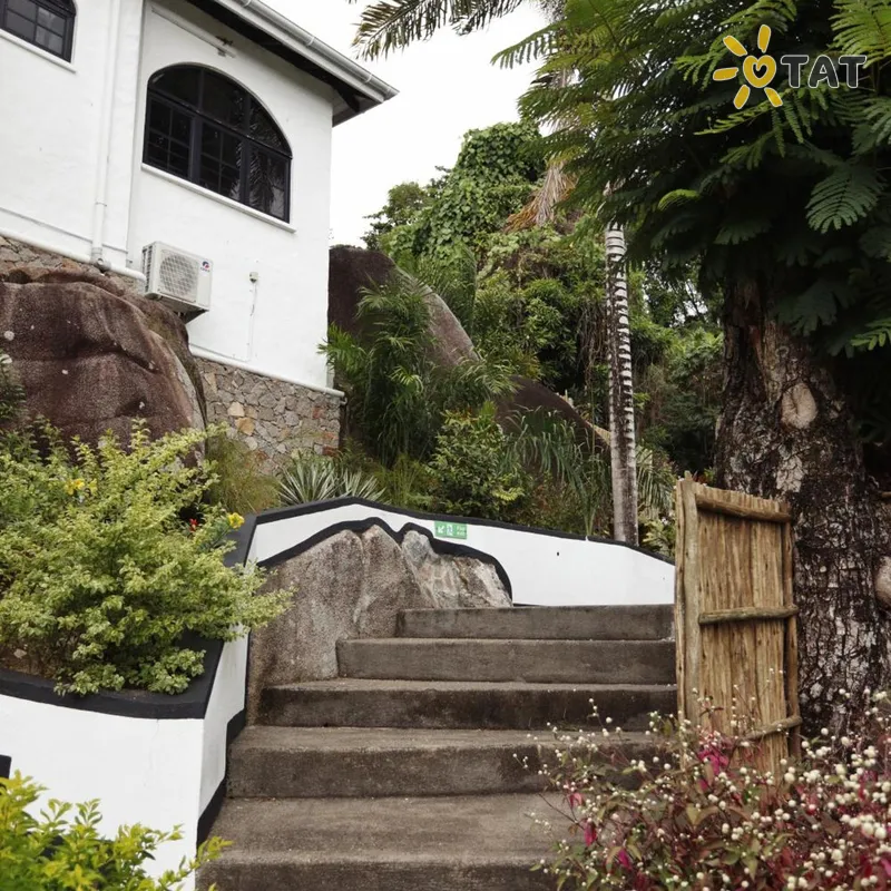 Фото отеля The Salty Palms 4* par. Mahe Seišelu salas ārpuse un baseini