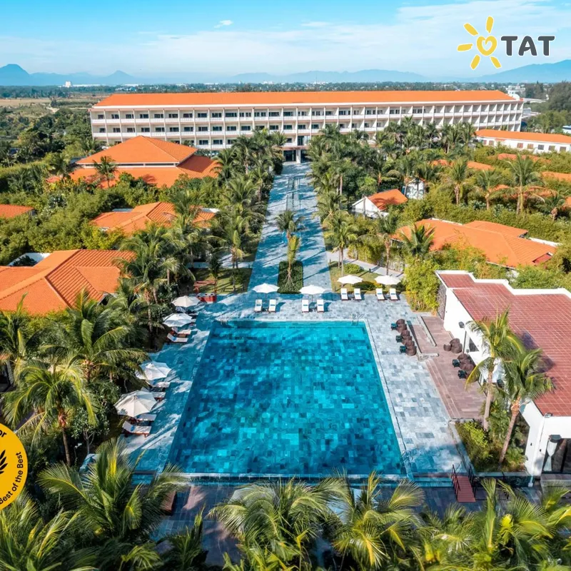 Фото отеля Grandvrio Ocean Resort Danang 5* Дананг Вьетнам экстерьер и бассейны