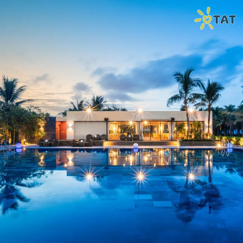 Фото отеля Grandvrio Ocean Resort Danang 5* Дананг Вьетнам экстерьер и бассейны