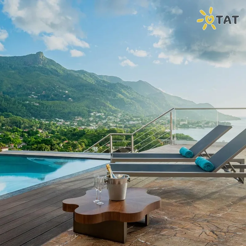 Фото отеля Gardens Hill Resort & Spa 5* о. Маэ Сейшельские о-ва экстерьер и бассейны