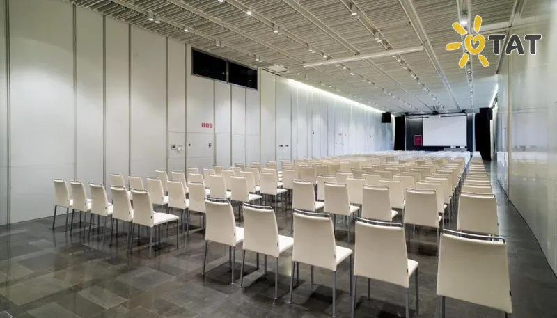 Фото отеля NH Constanza 4* Barselona Spānija cits